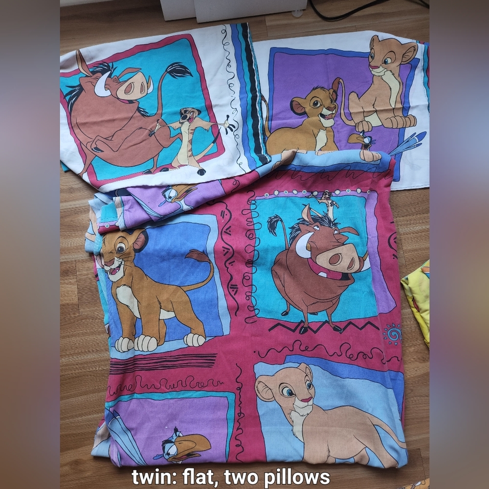 Vintage lion king sheet and pillow case